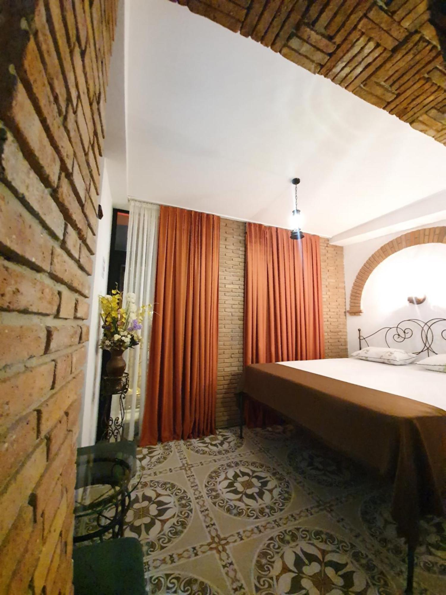 Janashia Boutique Hotels Tbilisi Room photo