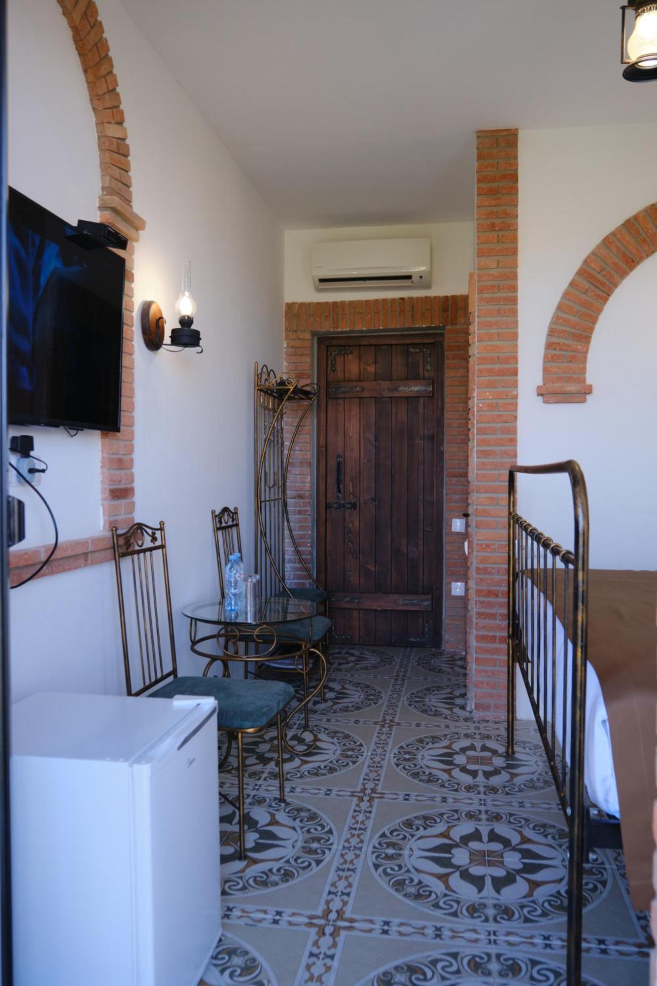 Janashia Boutique Hotels Tbilisi Exterior photo